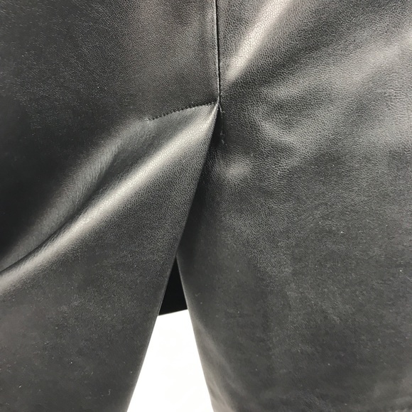 NWOT Reitmans  Vegan Leather Skirt Size 16 - Picture 6 of 14